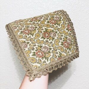 Vintage Mini Antique Victorian Style Belgian Tapestry Brocade Doily Table Mat Sm